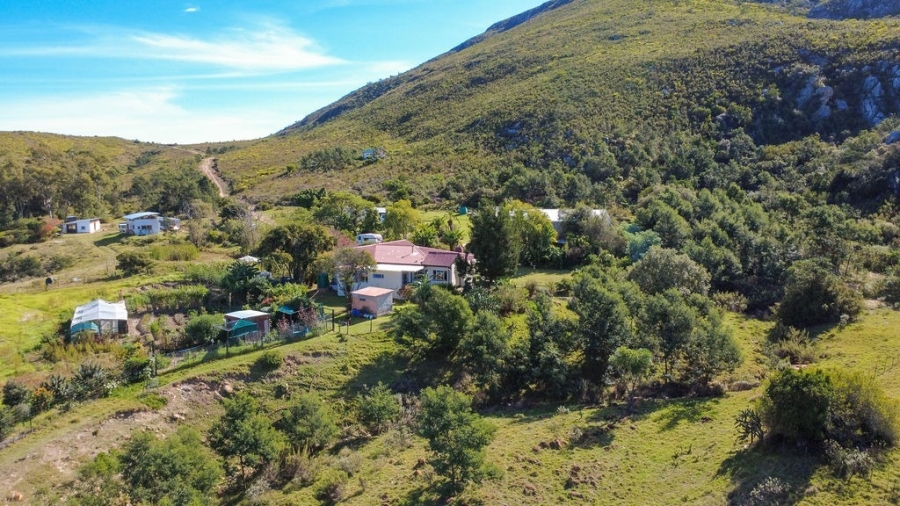 4 Bedroom Property for Sale in Joubertina Eastern Cape